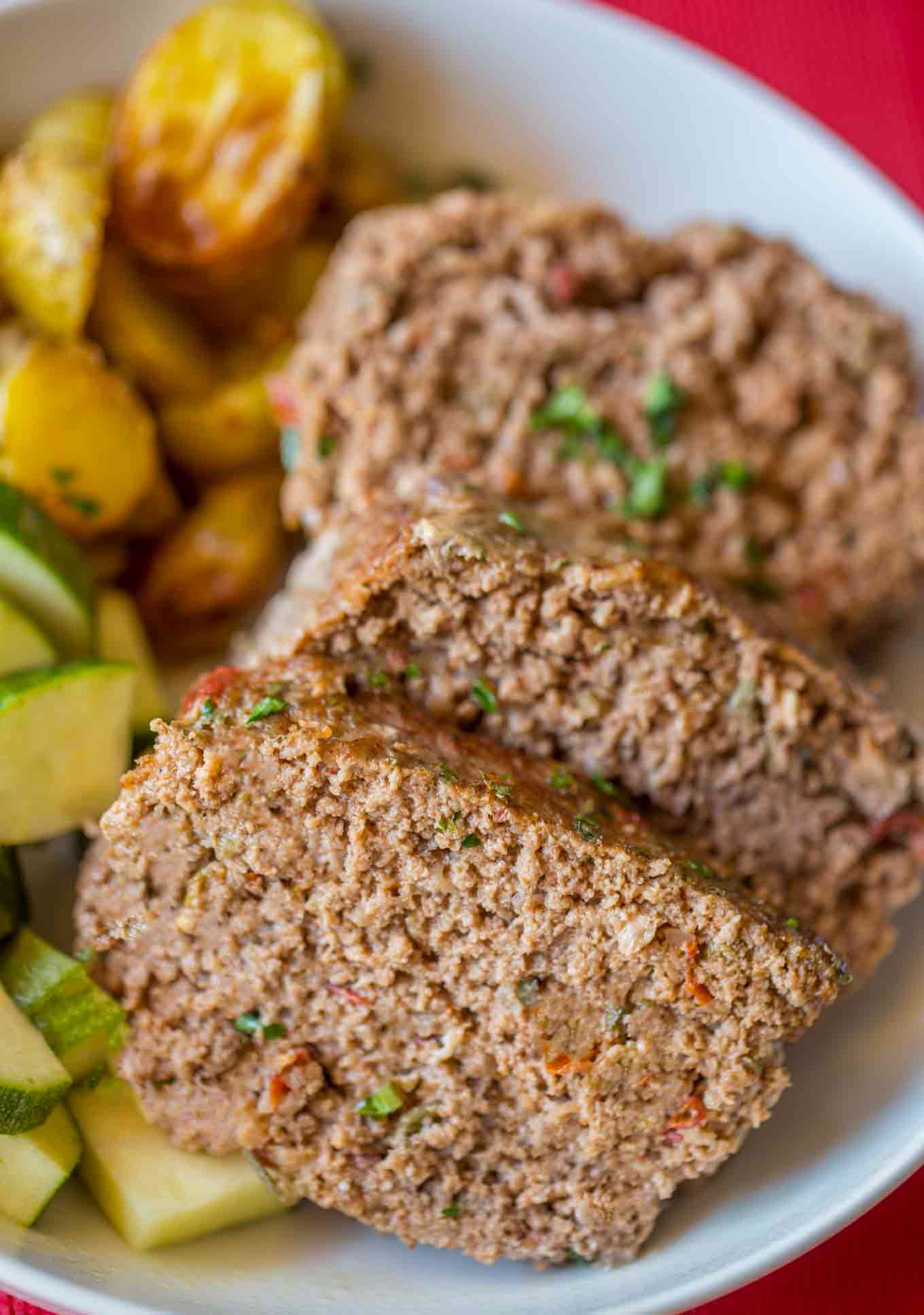 Low Fat Meatloaf With Oatmeal / Healthy Hearty Meat Loaf Recipe