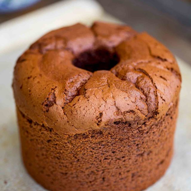 Flourless Chocolate Walnut Cake
