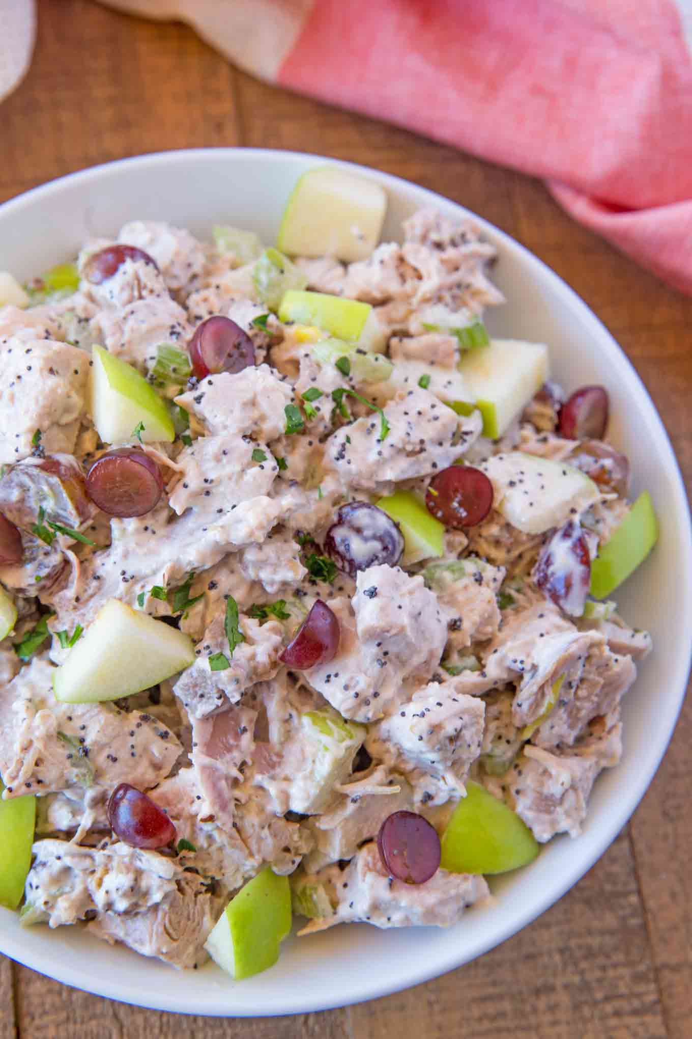 Featured image of post Easiest Way to Make Chicken Salad Recipe With Grapes And Apples And Yogurt