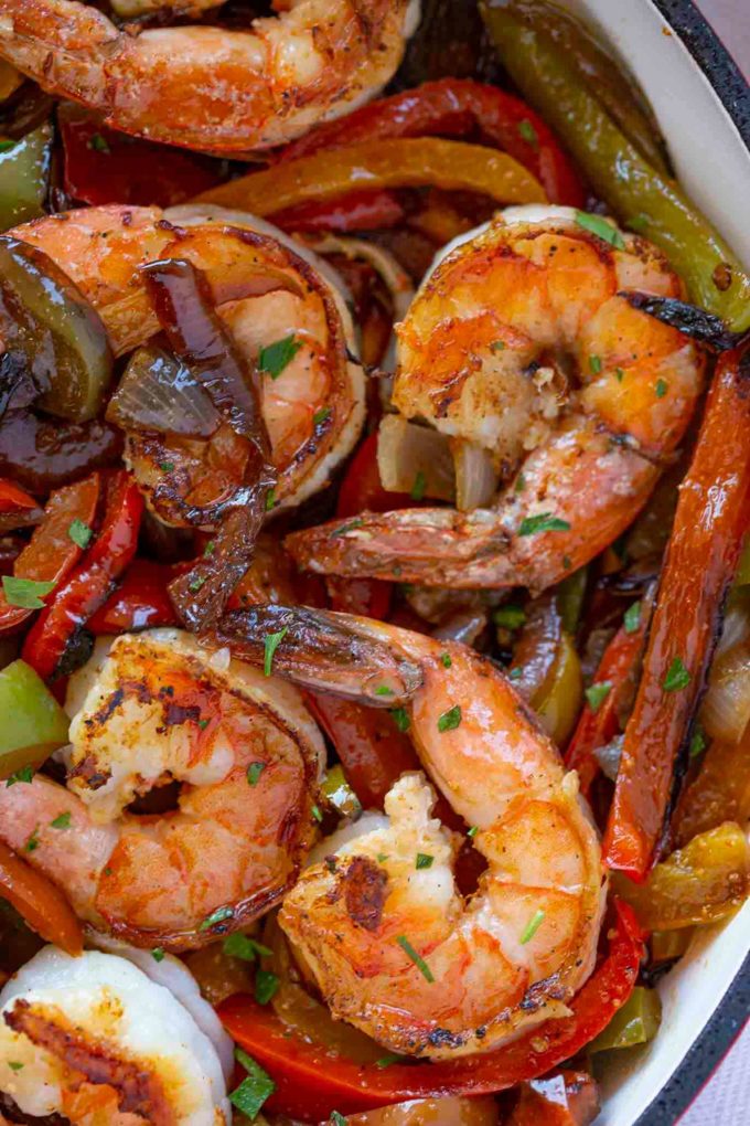 Healthy Shrimp Fajitas in Skillet