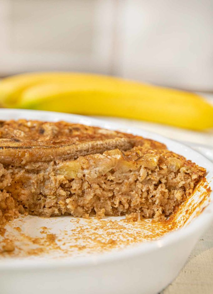 Baked Banana Oatmeal in pie plate