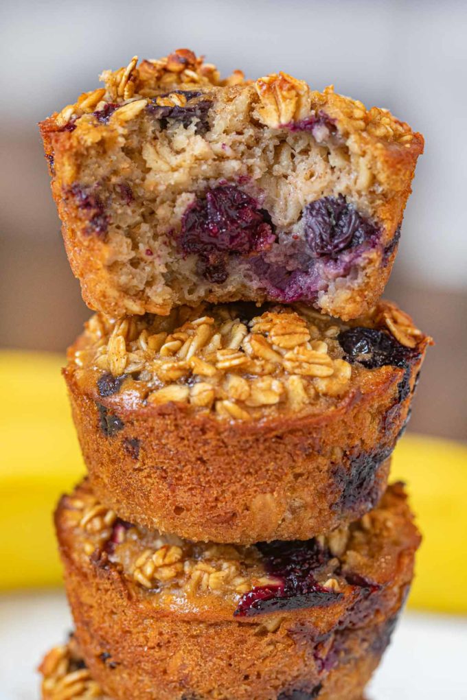 Blueberry Banana Baked Oatmeal Muffins Recipe - Cooking Made Healthy