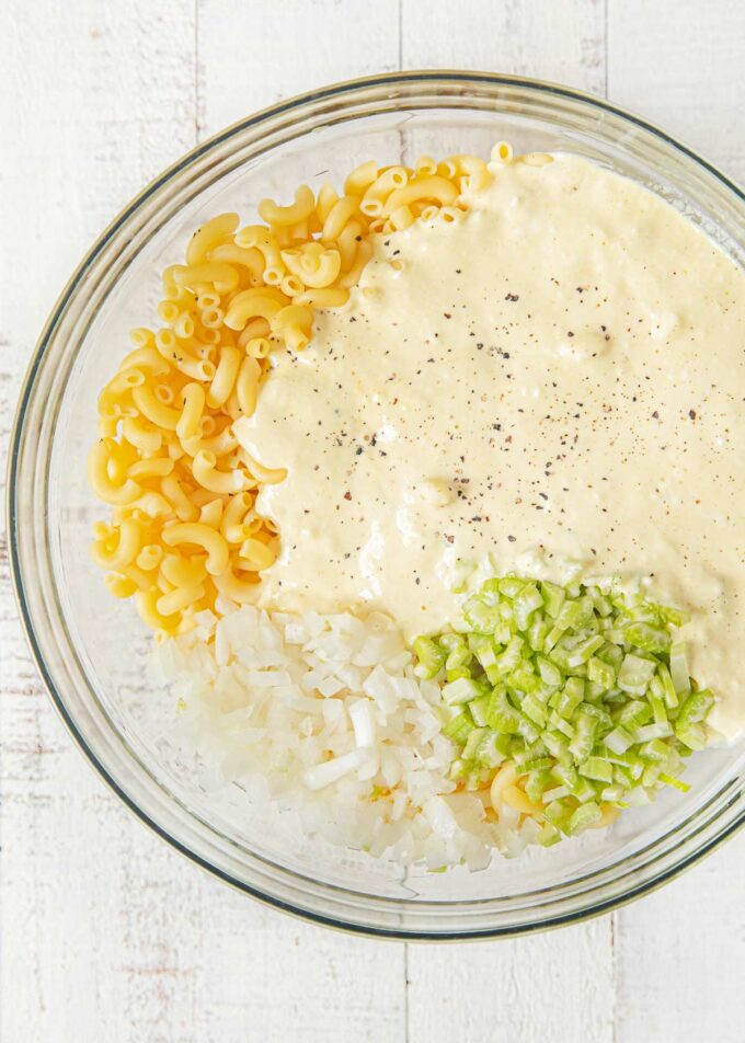 Easy Healthy Macaroni Salad (Greek Yogurt Dressing) - Cooking Made Healthy