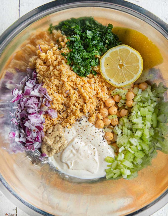 Chickpea Salad Sandwich ingredients