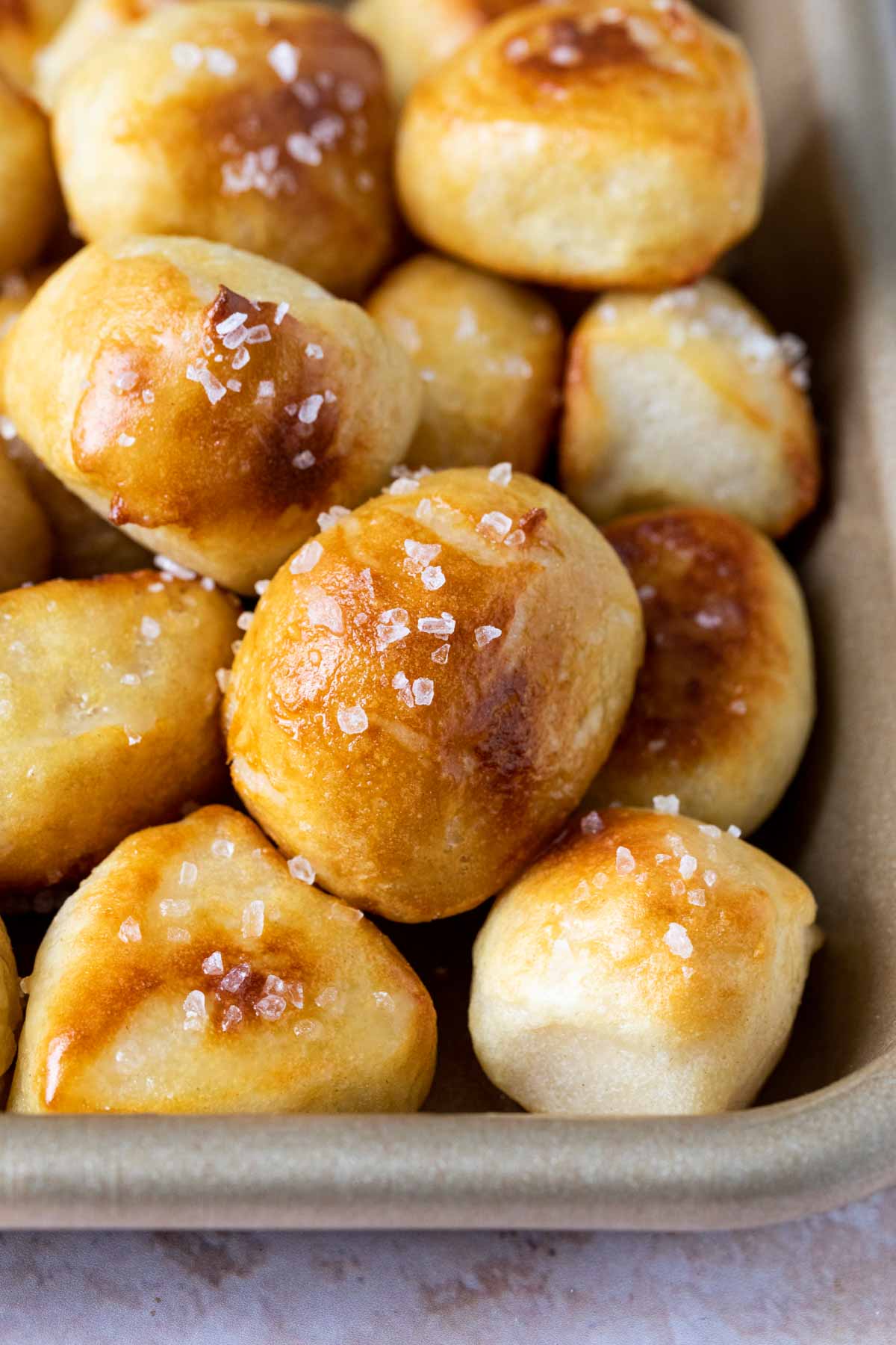 Easy Pretzel Bites in serving bowl